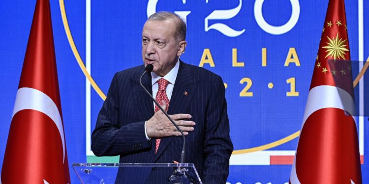 Erdogan: Ne prihvatamo lov na veštice protiv ruskog naroda