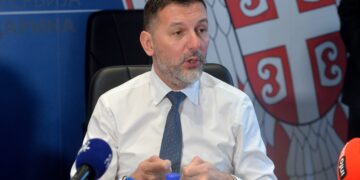 Na prvoj e-licitaciji prodat sat za 900.000 dinara