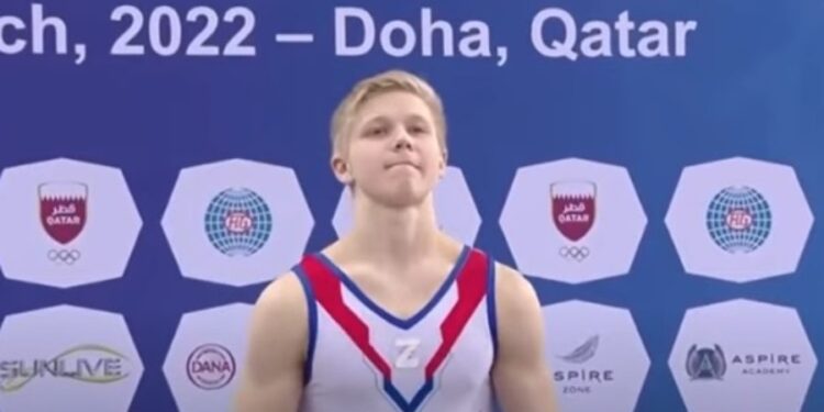Gimnastičaru zabranili obeležje Rusije, a on odgovorio simbolom sa ruskih tenkova (VIDEO)