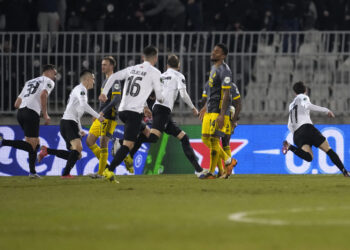Partizan razbijen u Humskoj