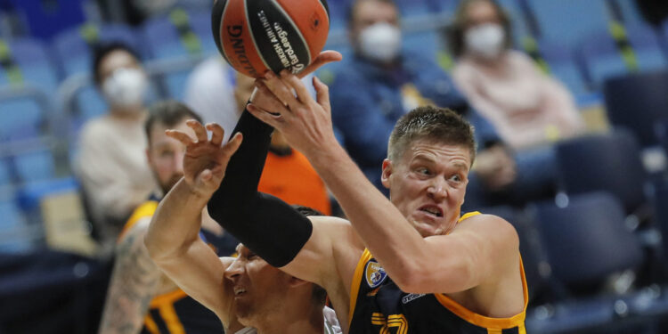Potpisao za CSKA, pa odstranjen iz reprezentacije