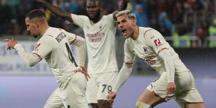 Rosoneri grabe ka tituli: Milan iskoristio kiks Intera i pobegao im na +6!