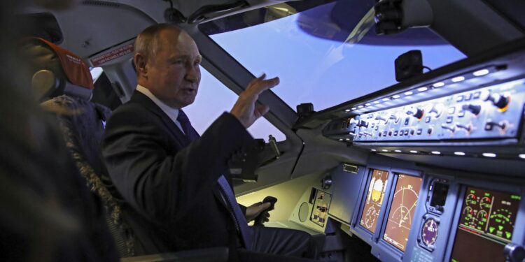 Putin citirao Katarinu Drugu: “Braniću svoju otadžbinu jezikom, perom i mačem sve dok je života u meni”