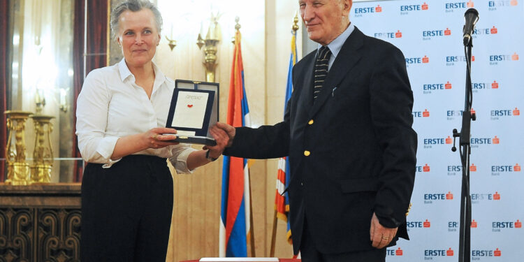 Prva žena laureat nagrade “Momo Kapor”