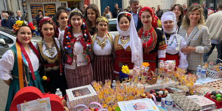 Vaskršnja radost obojila Pariz