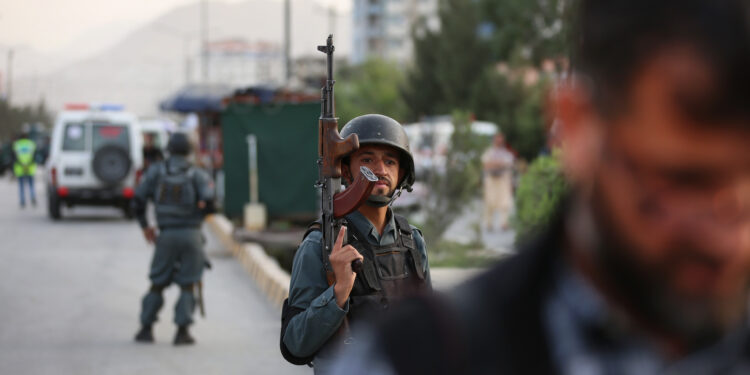 Kabul: 6 ljudi poginulo, desetine ranjeno u 2 eksplozije