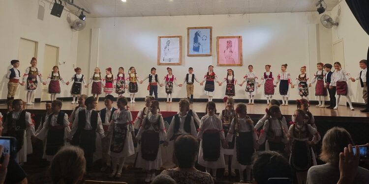 Domovina se čuva igrom i pesmom