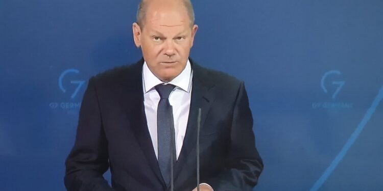 “Ukinućemo sankcije Rusiji tek nakon što…”
