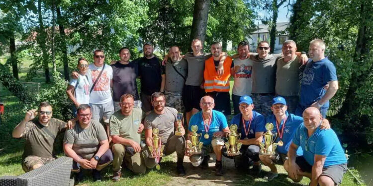 Upecali tonu ribe