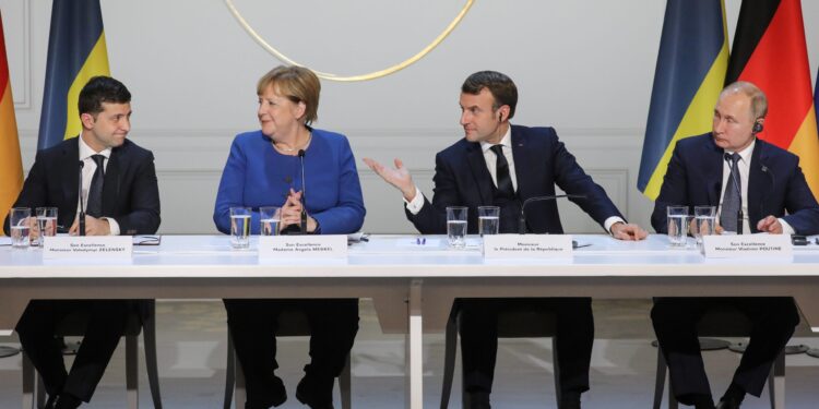 Makron smiruje strasti?