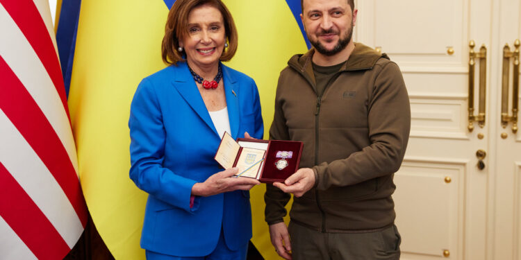 Zelenski odlikovao Nensi Pelosi