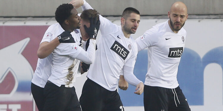 Partizan promašivao, ali pobedio Vojvodinu za finale Kupa