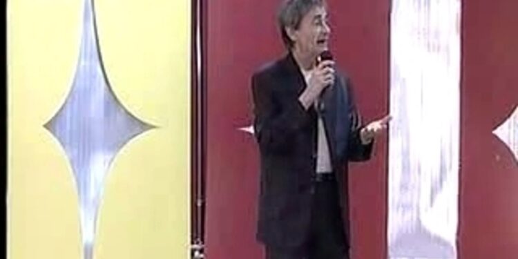 Tragična sudbina čuvenog pevača, mrtvog ga našla konobarica
