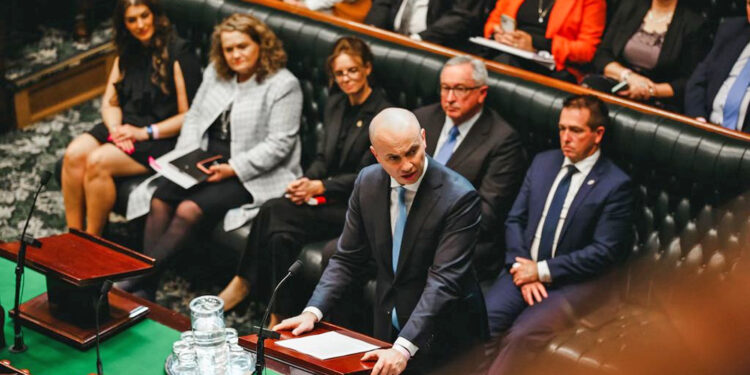 Kovid i poplave krivi za deficit