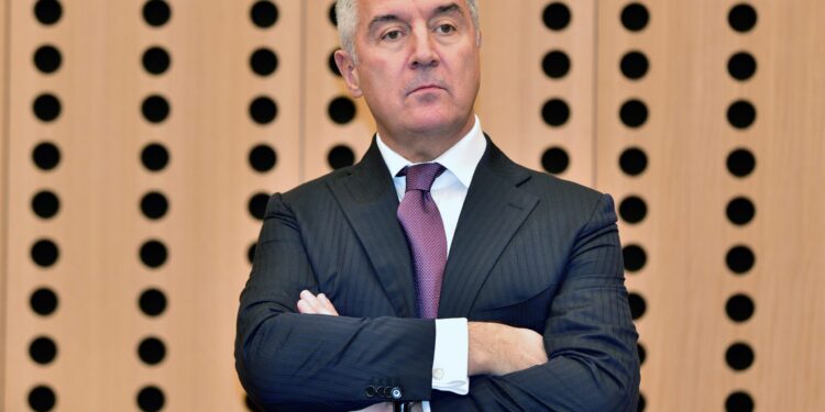 Đukanović sa Bajdenom: Podsećanje na značaj Zapadnog Balkana