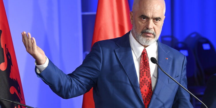 Edi Rama Severnu Makedoniju nazvao “zapadnom Bugarskom”