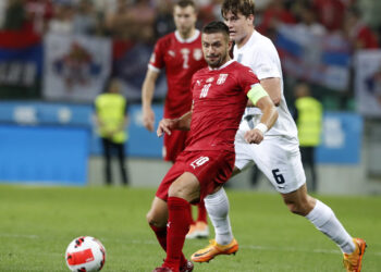 Srbija prokockala 2:0, samo bod u Ljubljani