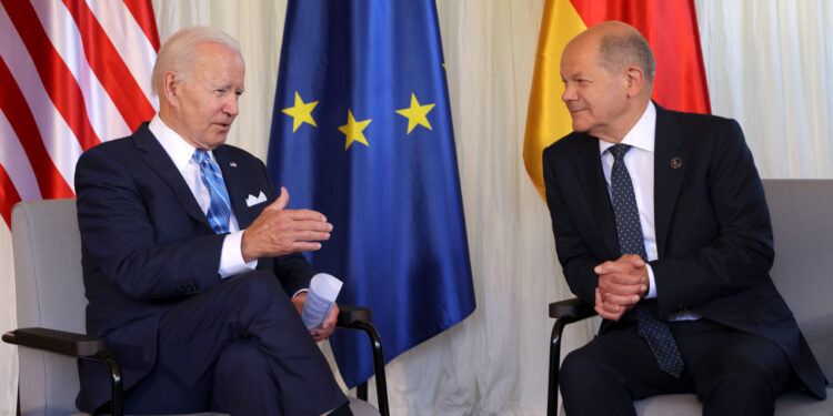 Bajden: Putin je računao da će se NATO raspasti, ali…