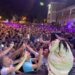 Dragana Mirković oborila rekord u Odžacima, pa posebnu pesmu otpevala svom fan klubu