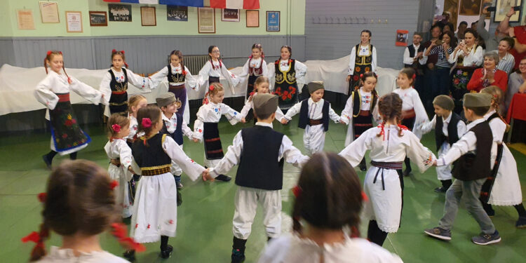 Članovi pričaju istoriju Jedinstva