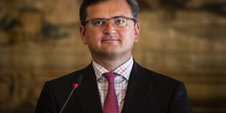 Kuleba žestoko po Kremlju