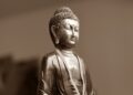 Kina: Nizak vodostaj Jangcea otkrio 3 potopljene statue Bude