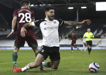 Mitrović promašio penal, Fulam odigrao bez golova (VIDEO)