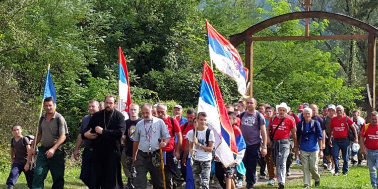 Marš sećanja na Srbe iz Vozuće