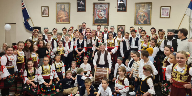 „Krug“ oduševio u Kanberi