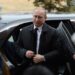 Iznenada, Putin je zaustavio kolonu i izašao iz automobila; imao je dva pitanja (VIDEO)