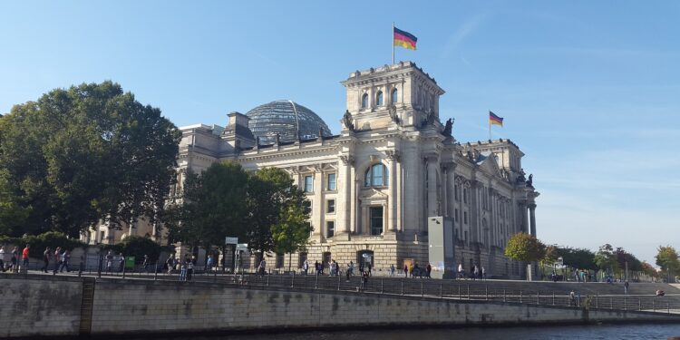 Berlin: Spremni za obustavu ruskog gasa, građani da štede