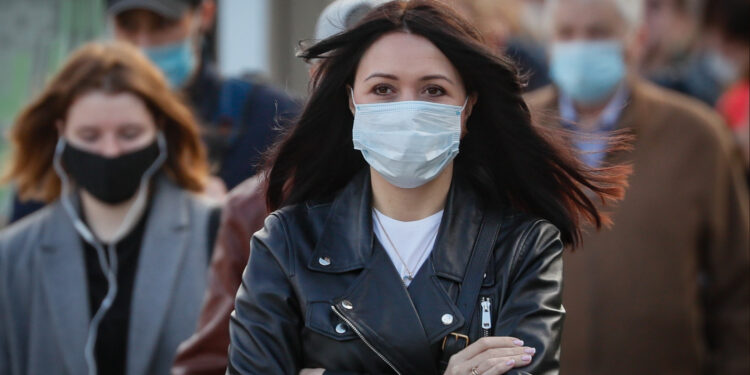 Na glasanje može bez maske, ali bez disanja