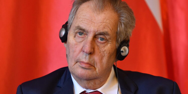 Zeman: Ruska politika je sve iracionalnija, Putin možda ne blefira…