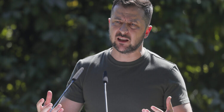 Zelenski poručio: Ukrajina mora biti slobodna