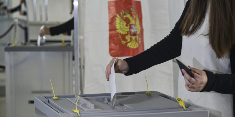G7: Nikada nećemo priznati referendume