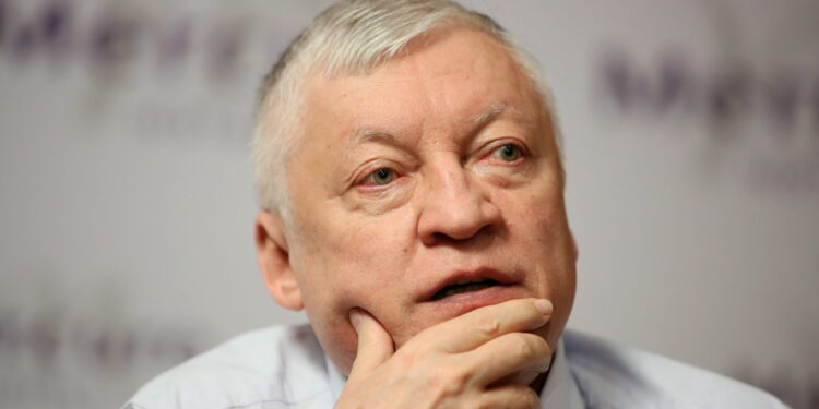 Hospitalizovan Anatolij Karpov