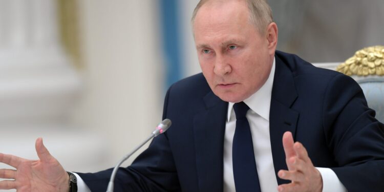 Putin: Teroristički napad na Krimski most organizovale ukrajinske specijalne službe