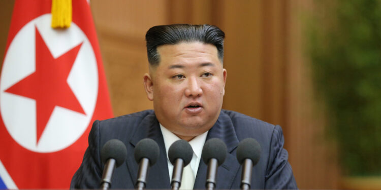 Severna Koreja testirala dve krstareće rakete pod nadzorom Kim Džong Una
