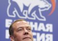 Medvedev: Ne nadajte se, Rusija neće ostati bez oružja!