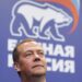 Medvedev: Ne nadajte se, Rusija neće ostati bez oružja!