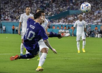 Da li fudbal duguje „zlatnu boginju“ Mesiju?