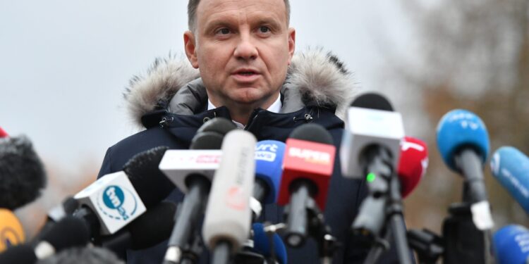 Duda: Pad rakete u Poljskoj najverovatnije nesrećni slučaj