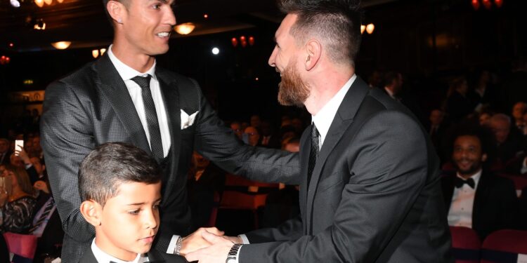 Mesi i Ronaldo snimili zajedničku reklamu pred SP (FOTO)
