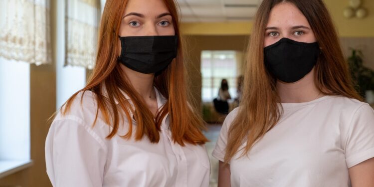 U Srbiji 535 novih slučajeva korone, preminulo pet osoba