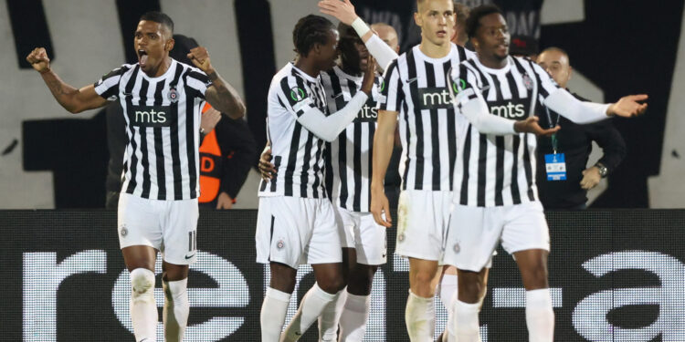 Partizan ispustio pobedu u Beogradu – i prvo mesto u grupi! (VIDEO)