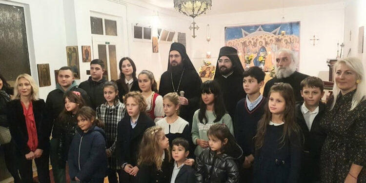 Deca obradovala vladiku Justina