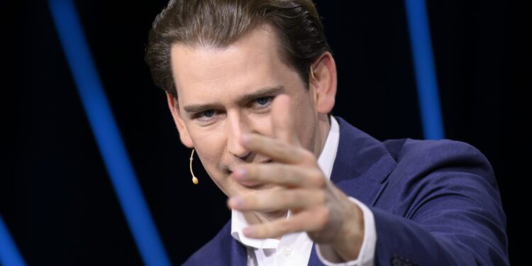Švarcenberg: Kurc je od početka bio prevarant