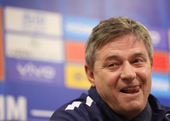 Piksi: Tražićemo rupe u švajcarskom siru