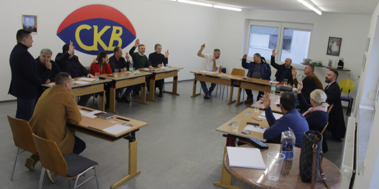 Kraj krize u Savezu Srba?