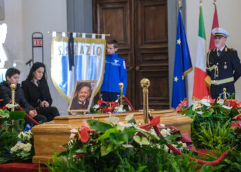 Siniša Mihajlović ispraćen na večni počinak